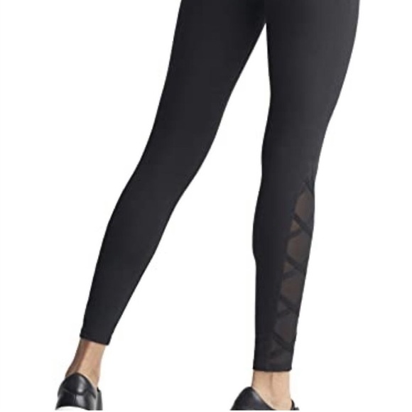Yummie Signature Criss Cross Mesh Leggings - Picture 1 of 10